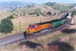 BNSF 4874 west just west of the loop. Yarddogh photo