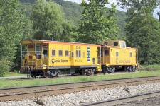 Jason Walter's place of recreation. Both cabooses pictured